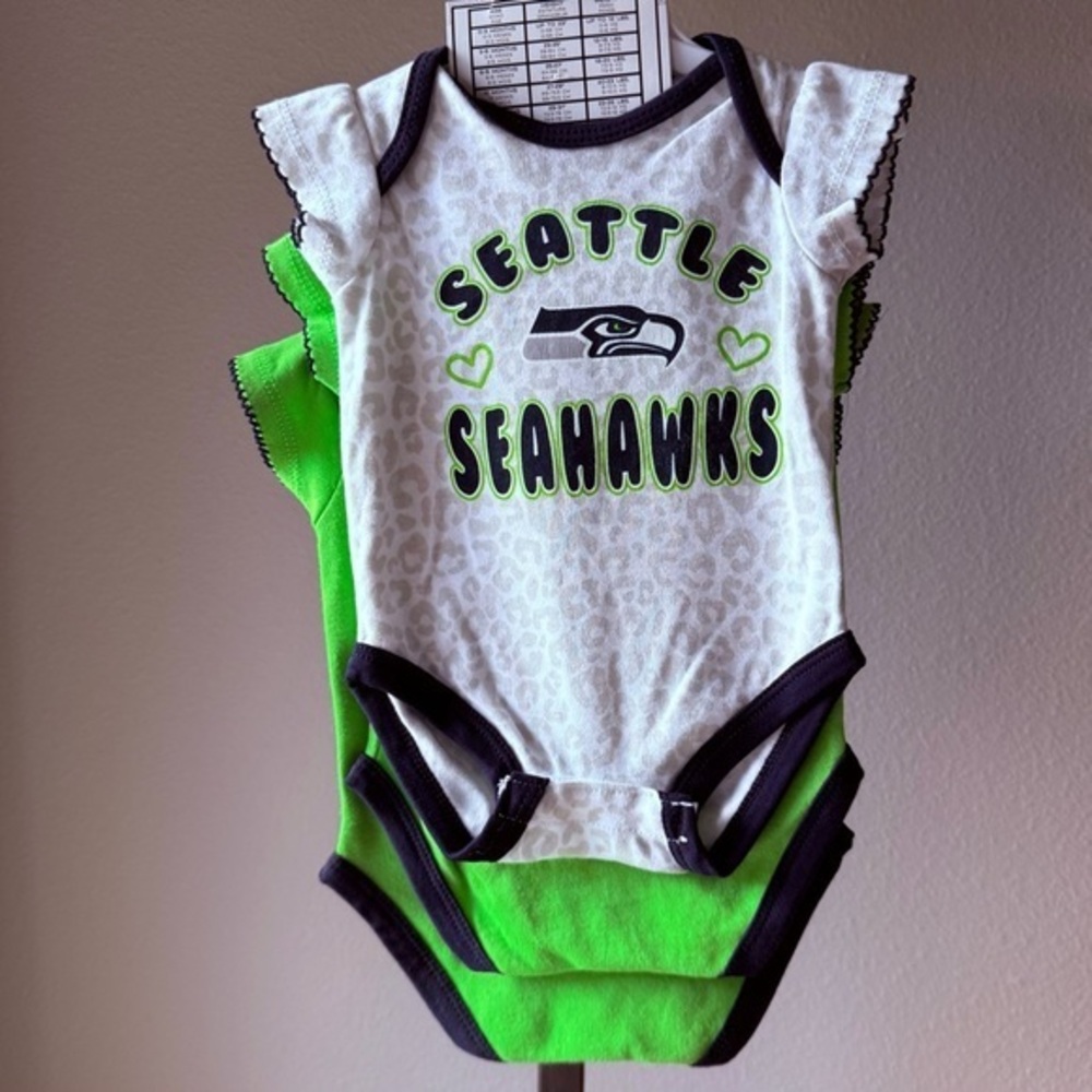NWT NFL Seattle Seahawks infant size 0-3 months bundle of three onesies